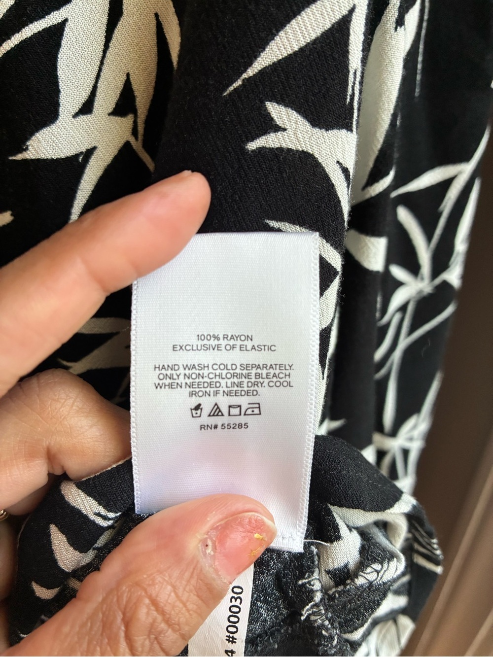 Express Black & White Bamboo Print Wrap Blouse | Size M - Picture 6 of 8